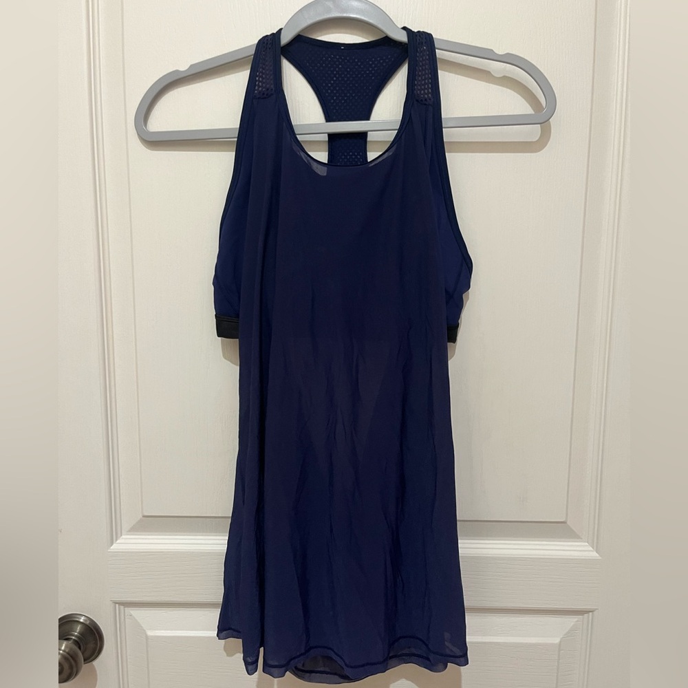 Lululemon tank